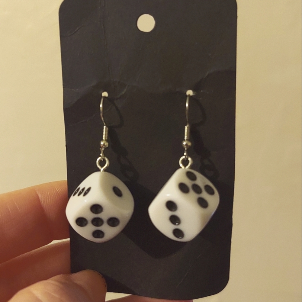Dangle Dice Earrings 🎲